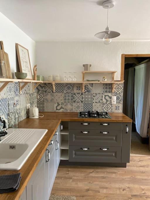 La Maison De Juliette Céret Екстериор снимка